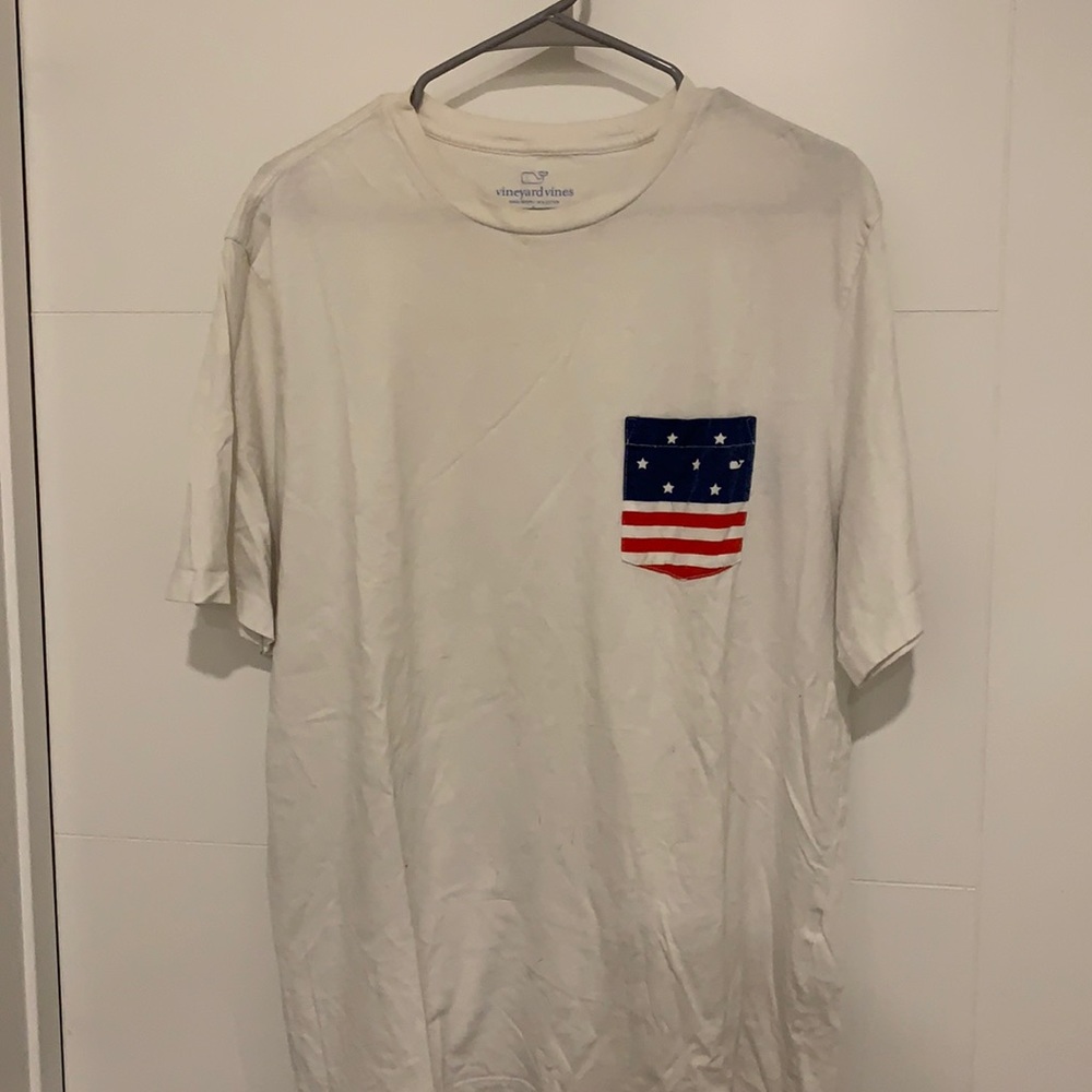 Vineyard Vines pocket tee